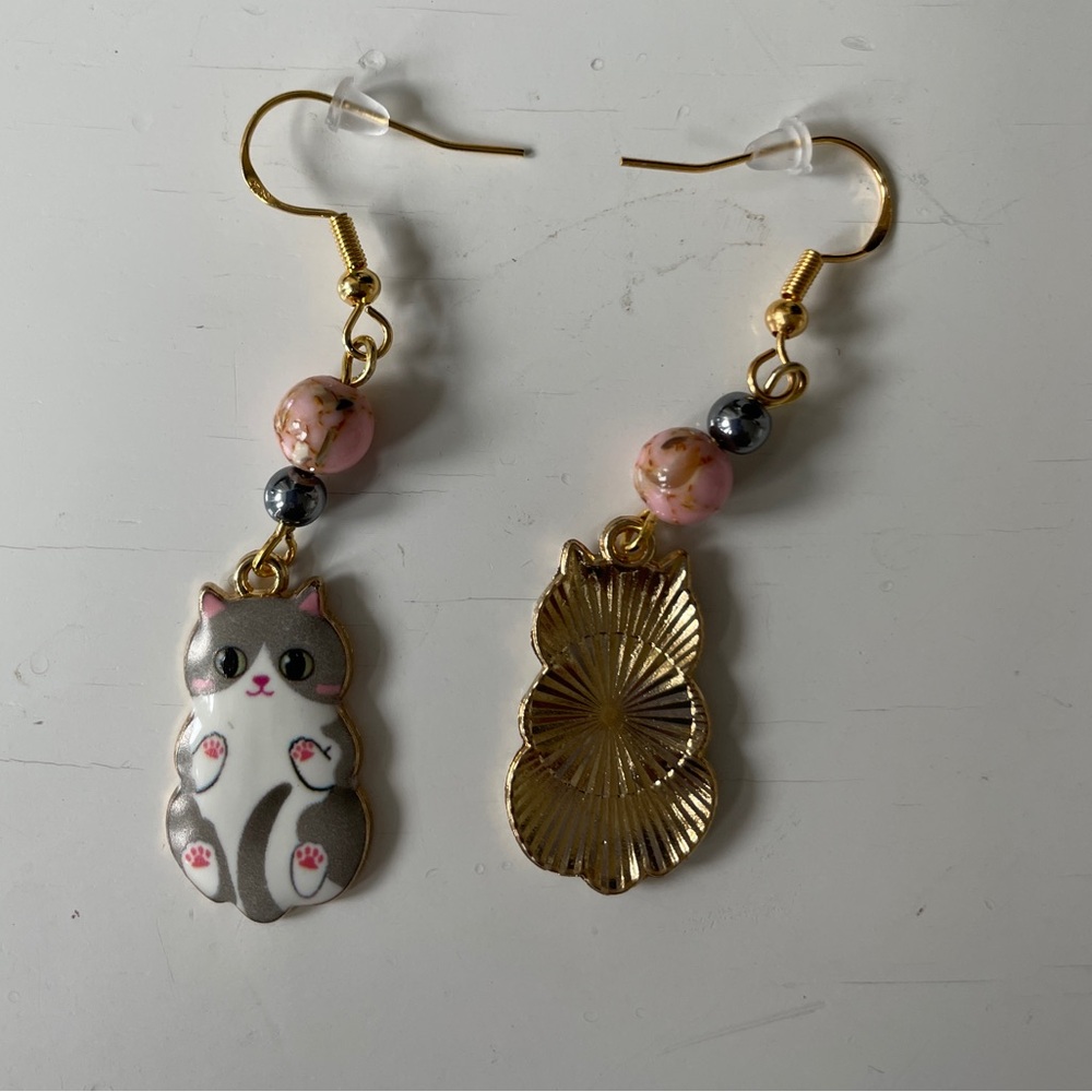 Cat Pendant Earrings with Pink & Gray Stone Beads - Picture 3 of 5